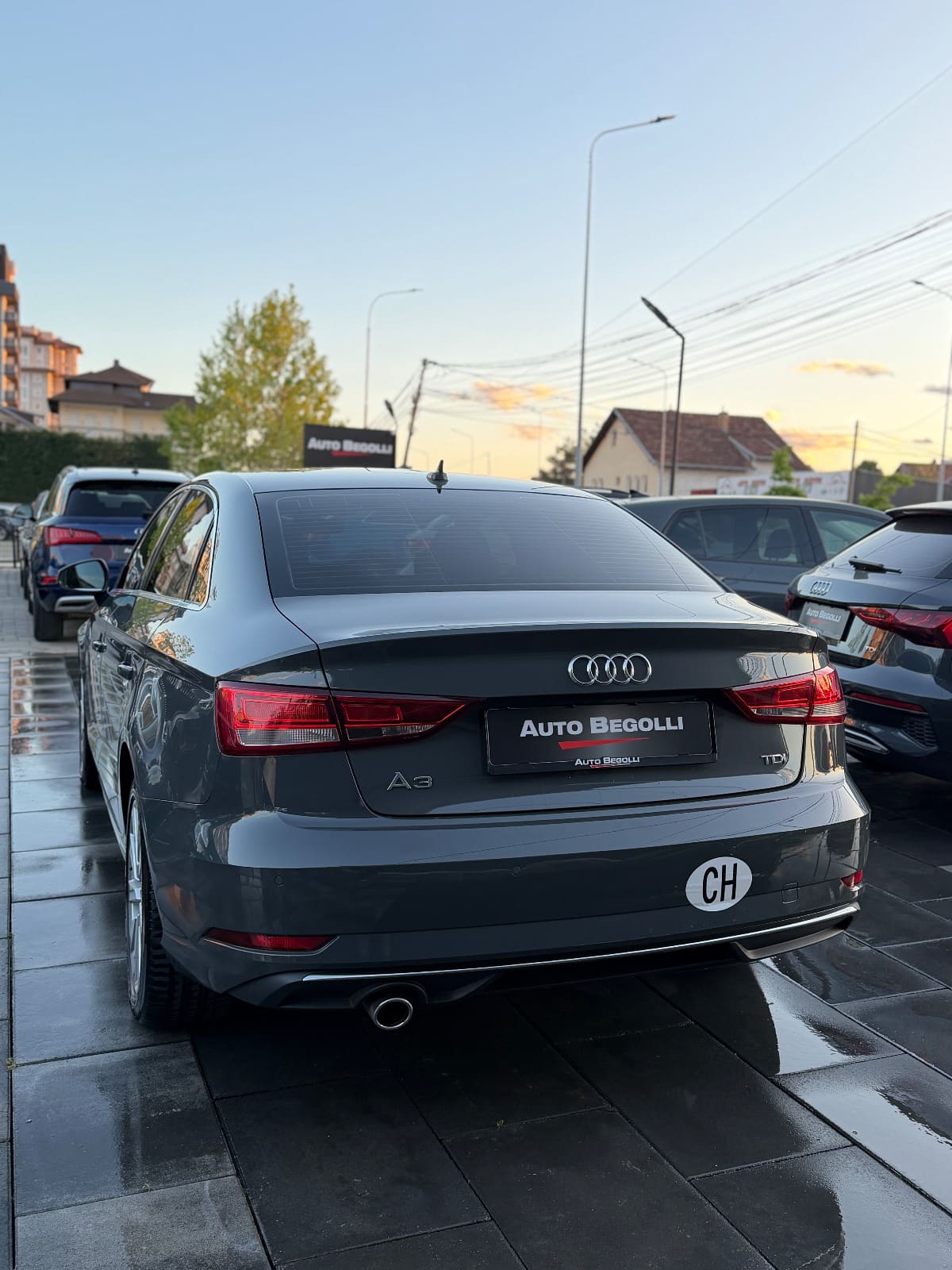 Audi A3 Sedan, foto 10 nga 16