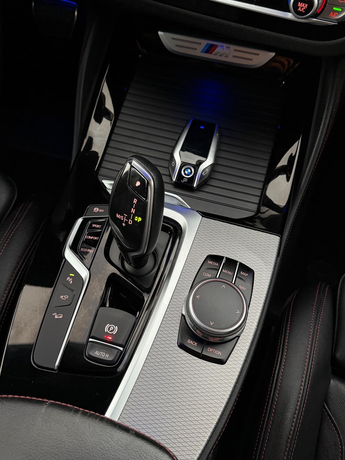 BMW X4 M40d X-drive, foto 21 nga 25