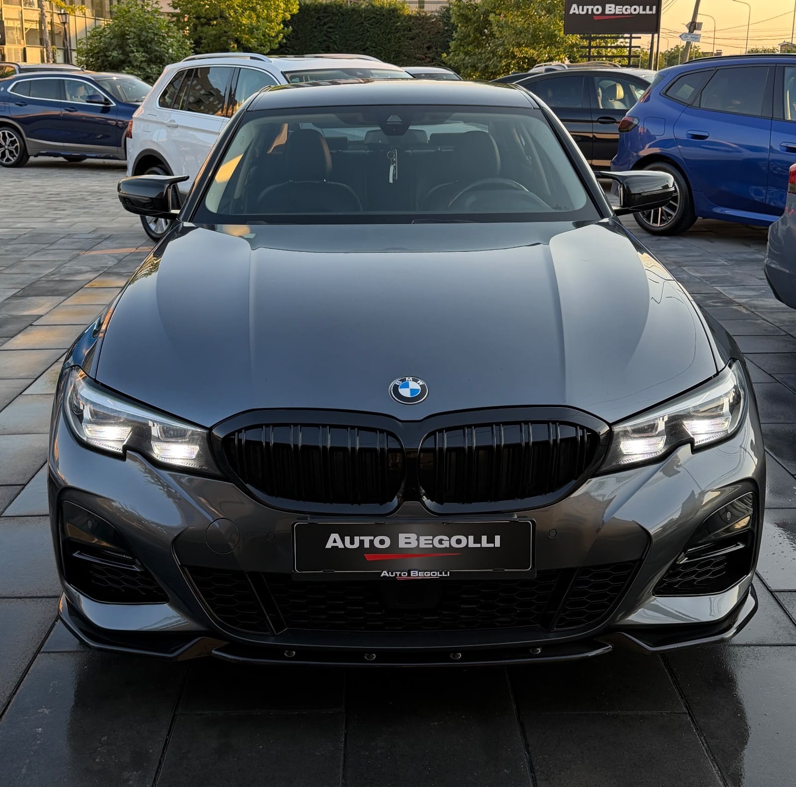 BMW 318d, foto 2 nga 14