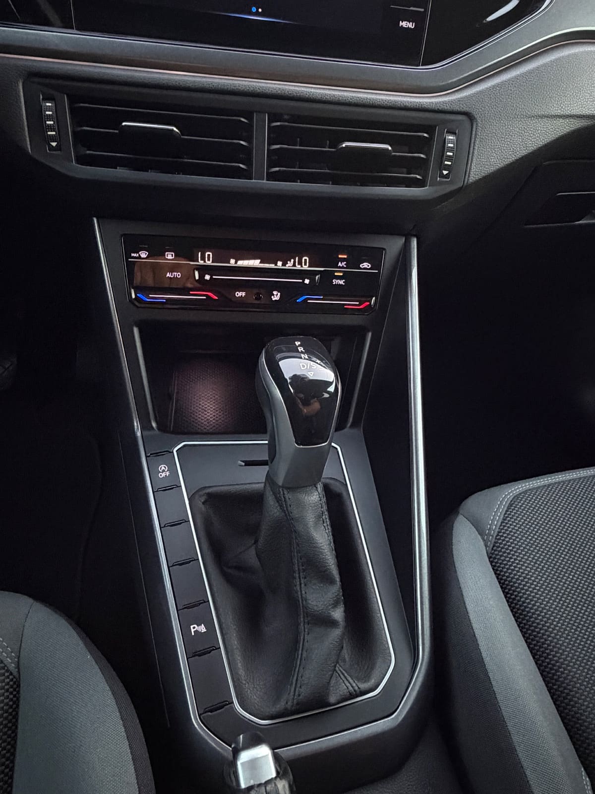 Volkswagen Polo 1.0 TSI Automatik, foto 17 nga 22