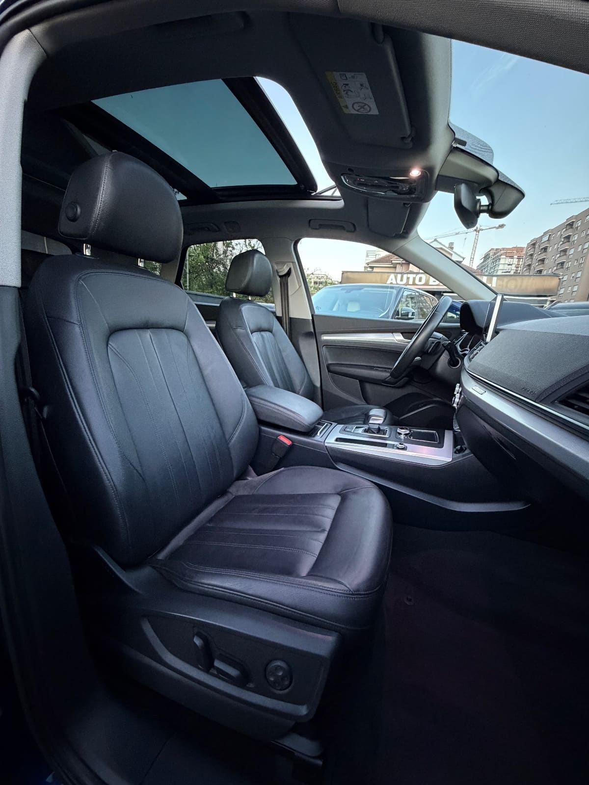Audi Q5 40 TDI Quattro, foto 12 nga 21