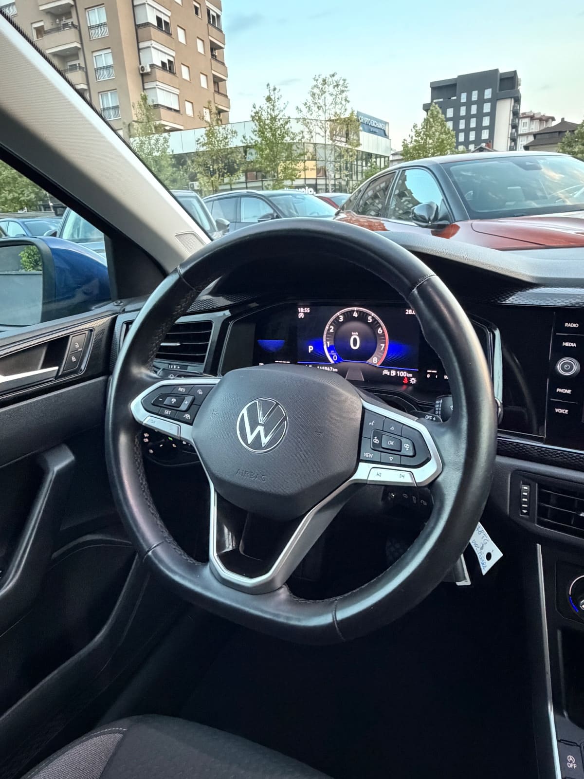 Volkswagen Taigo 1.0 TSI, foto 13 nga 17