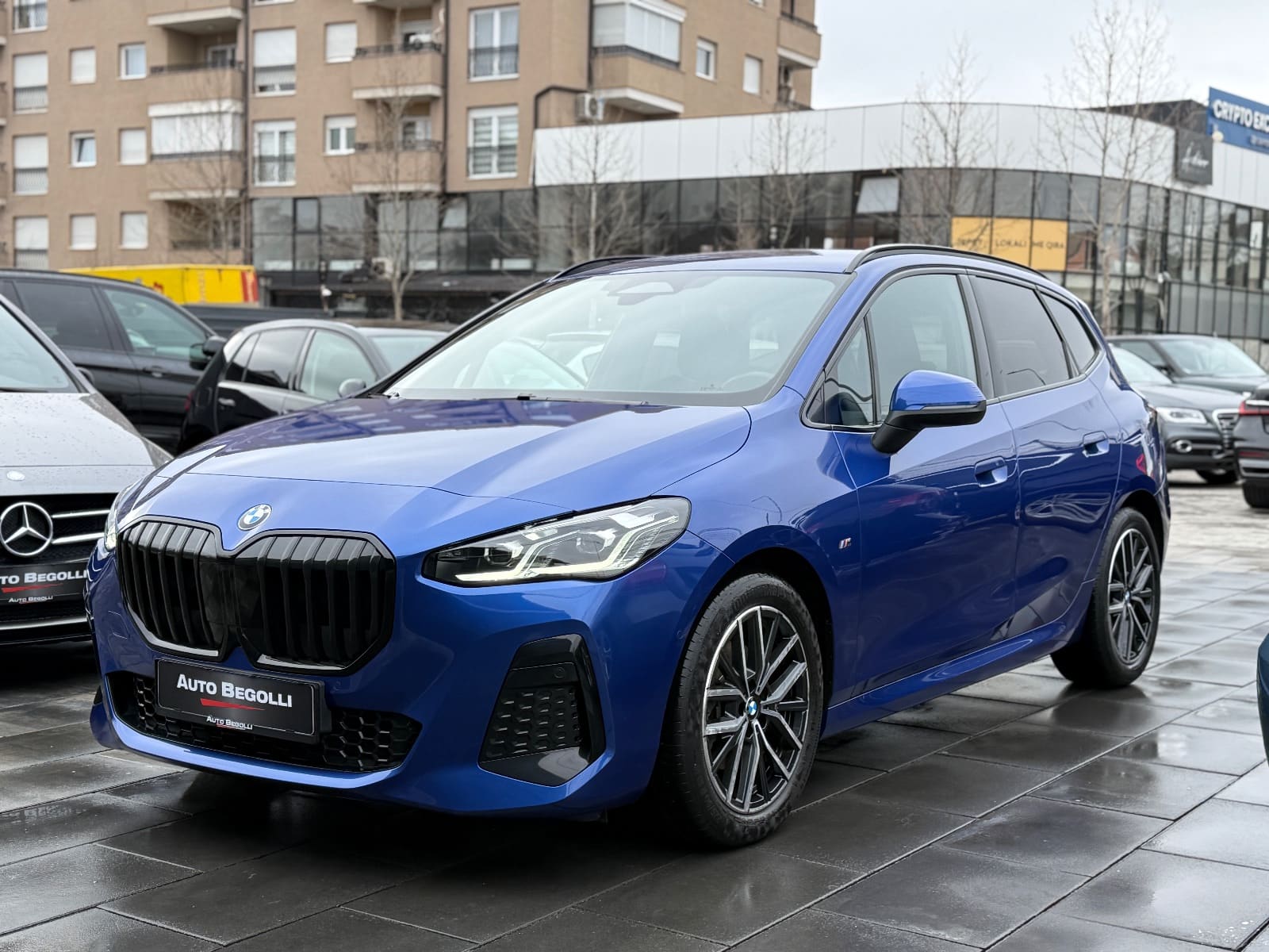 BMW 220d, foto 4 nga 19
