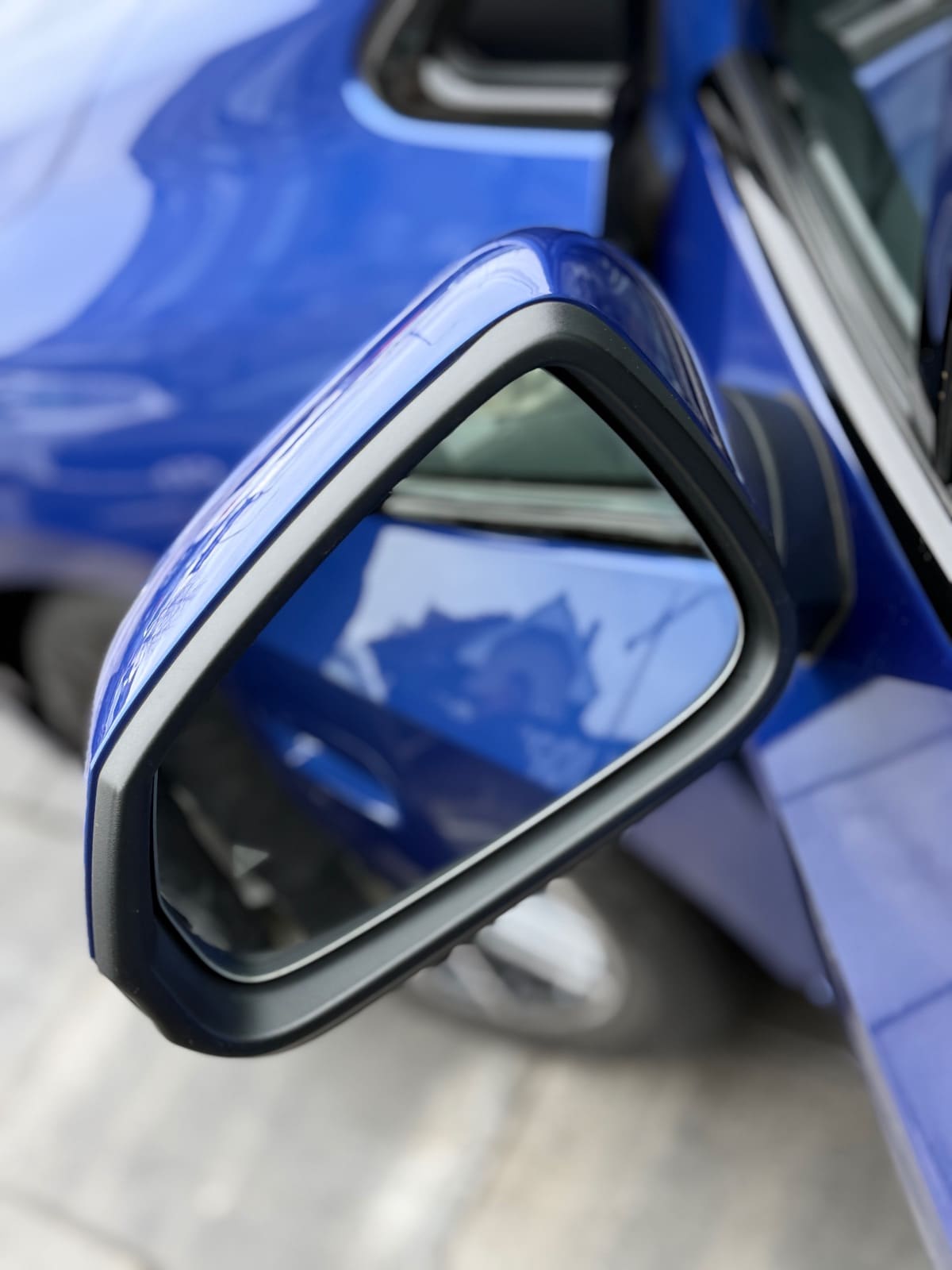 BMW 220d, foto 17 nga 19