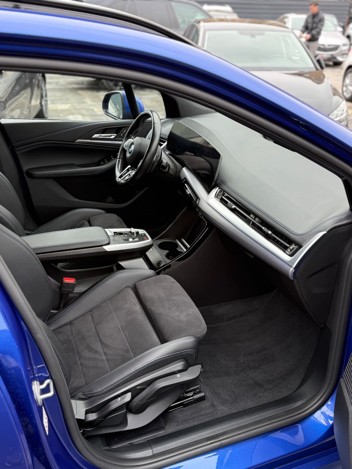 BMW 220d, foto 12 nga 19
