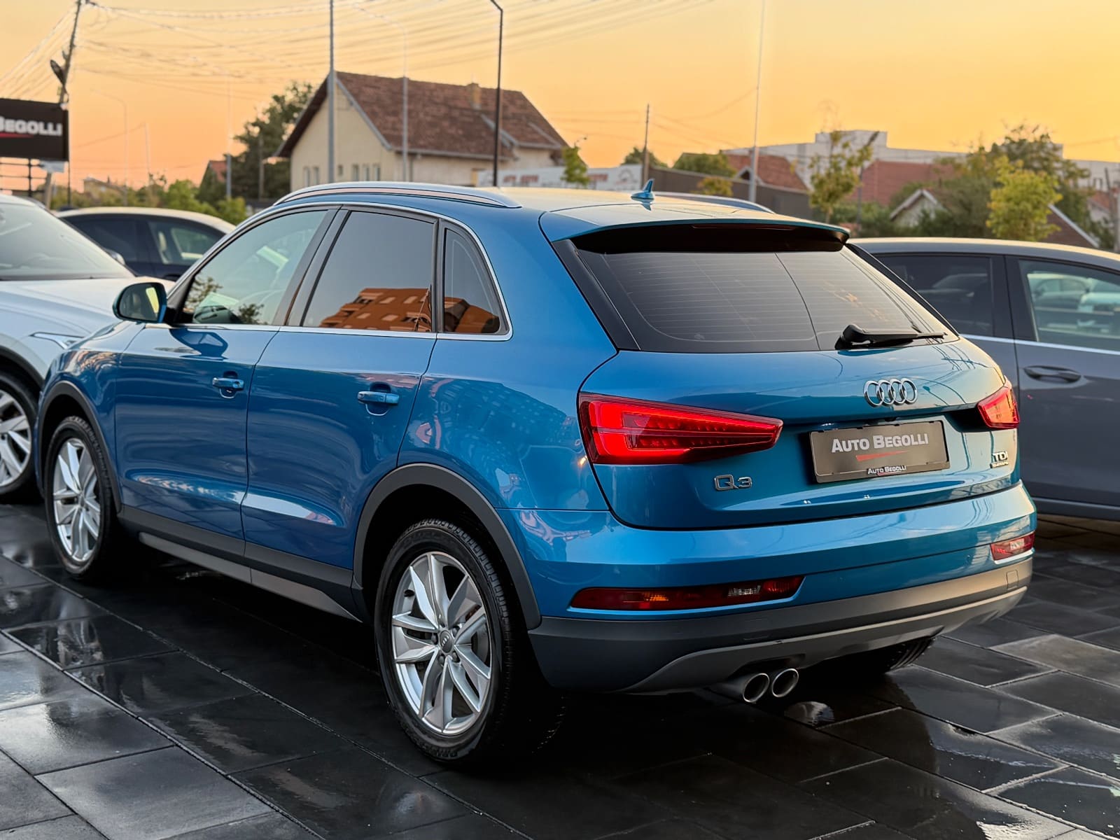 Audi Q3 2.0 TDI Exclusive, foto 8 nga 23