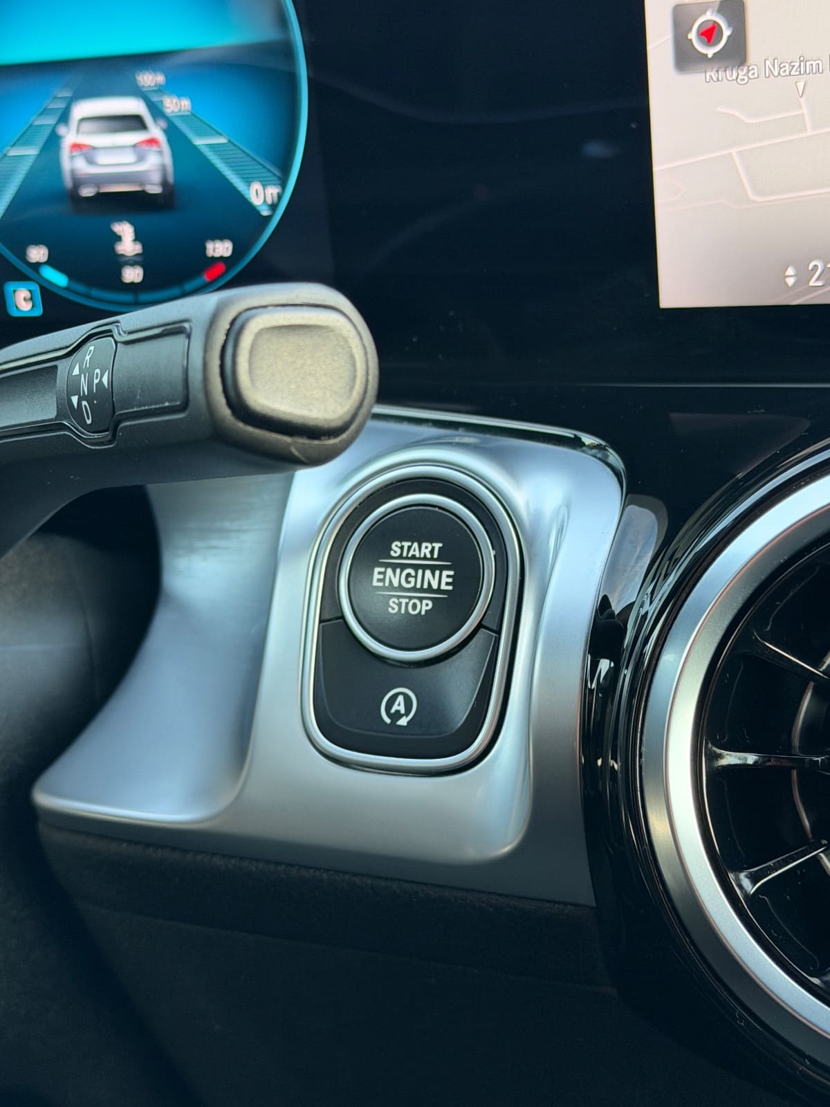 Mercedes-Benz GLB 200d AMG Line, foto 18 nga 23