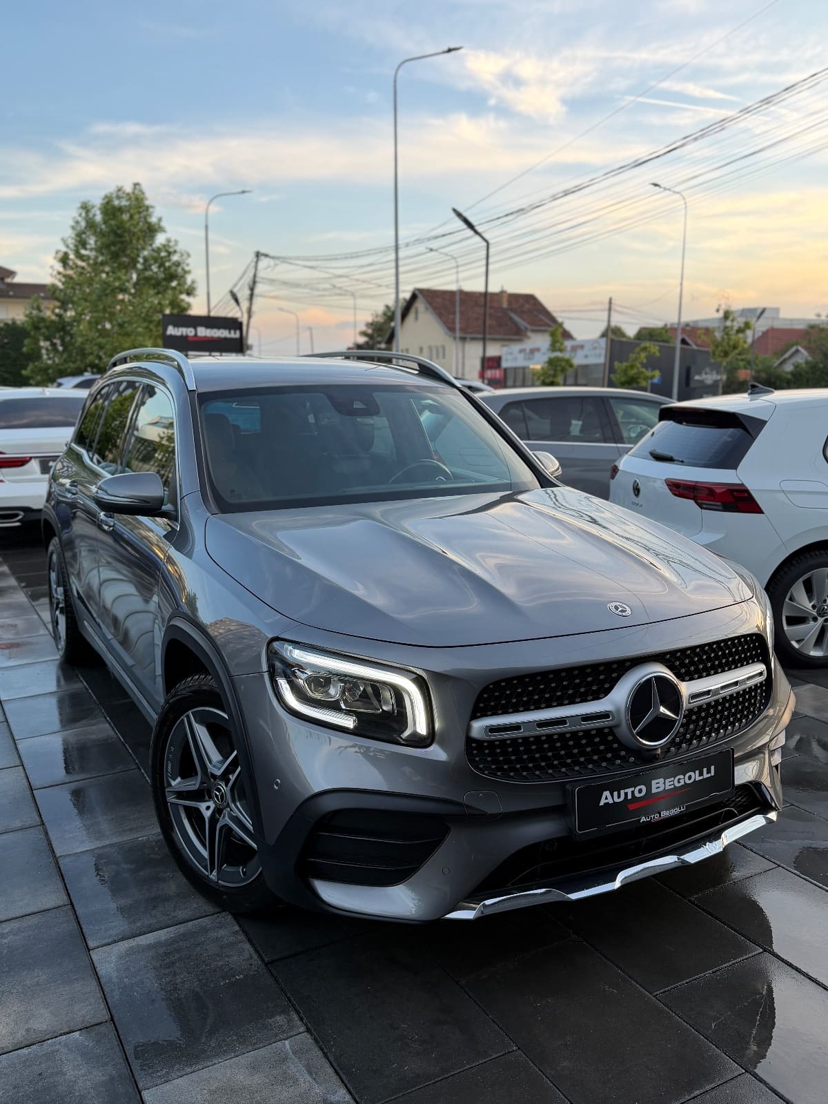 Mercedes-Benz GLB 200d AMG Line, foto 2 nga 23