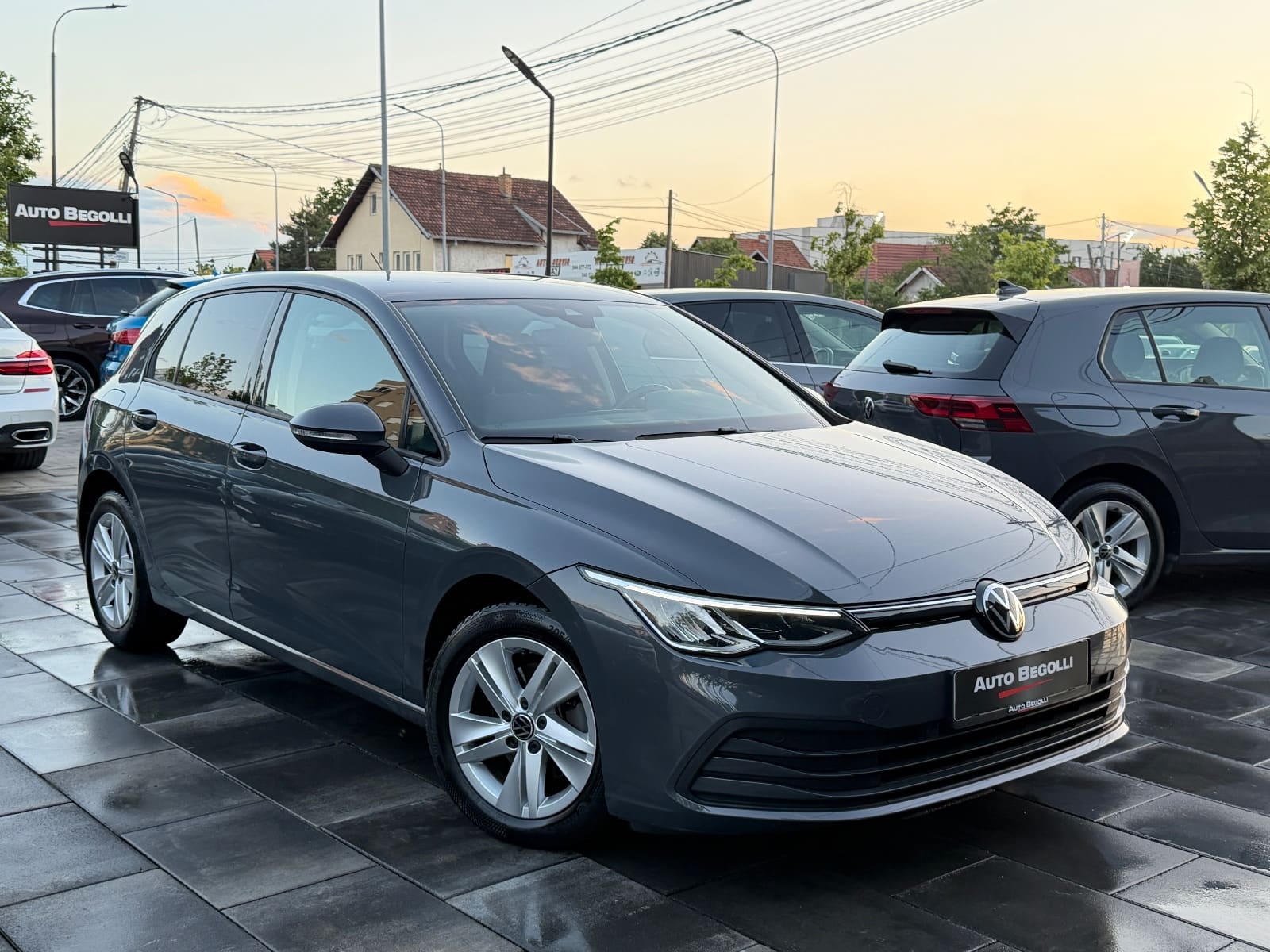 Volkswagen Golf 8 2.0 TDI Life, foto 6 nga 25