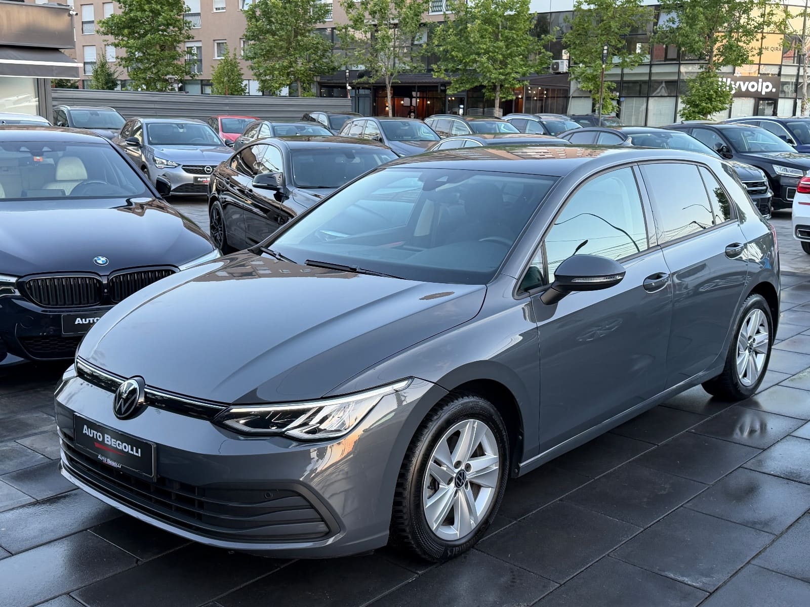 Volkswagen Golf 8 2.0 TDI Life, foto 5 nga 25