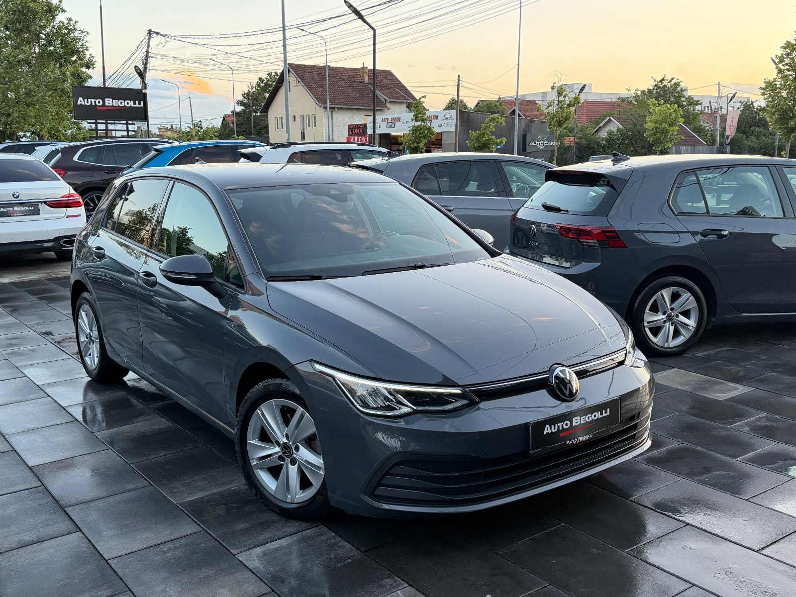 Volkswagen Golf 8 2.0 TDI Life 2021 · Auto Begolli