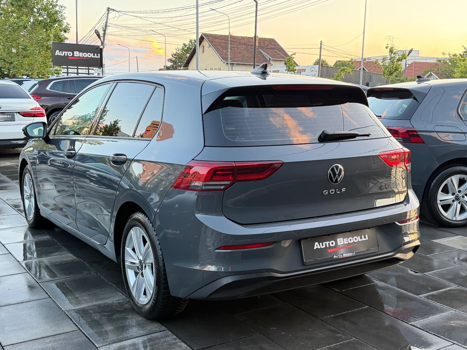 Volkswagen Golf 8 2.0 TDI Life, foto 7 nga 25