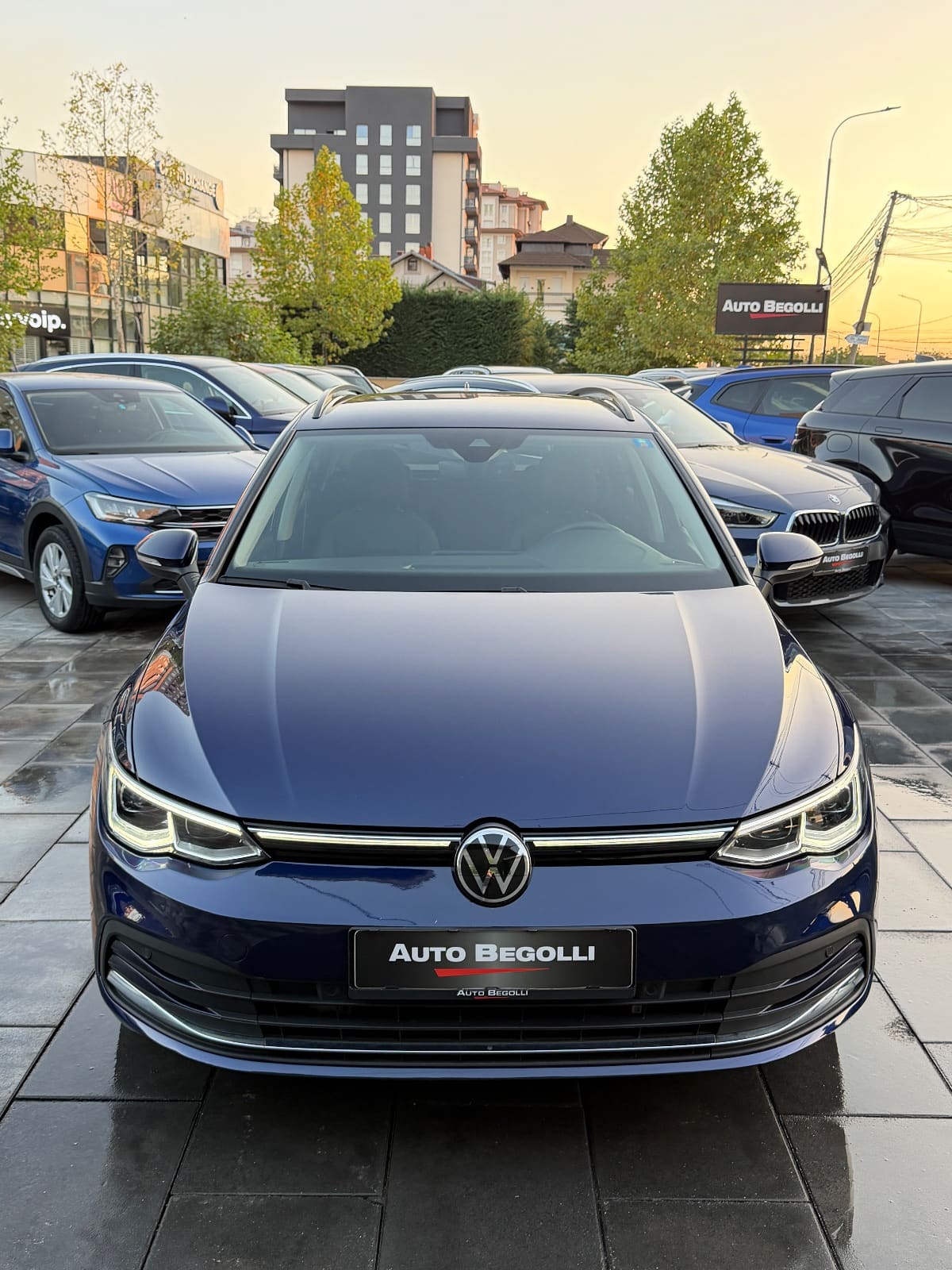 Volkswagen Golf 8 Style IQ Light, foto 4 nga 22