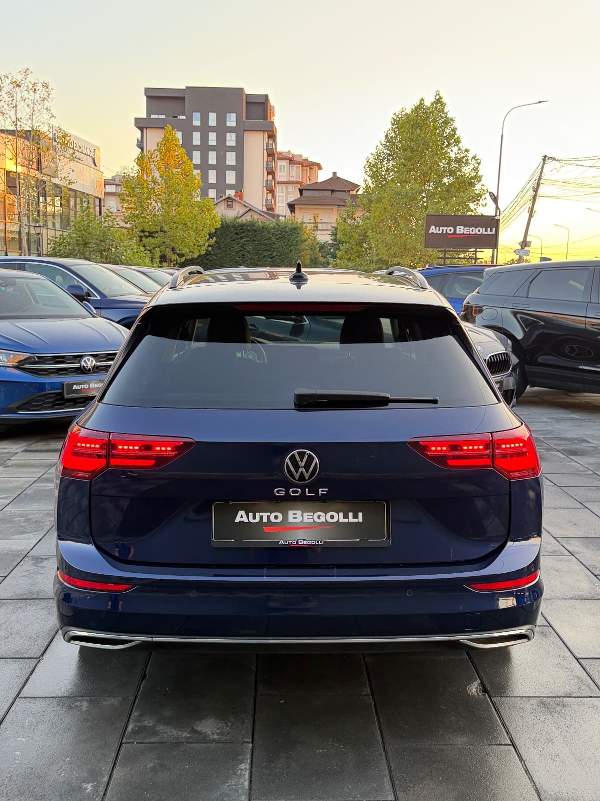 Volkswagen Golf 8 Style IQ Light, foto 10 nga 22