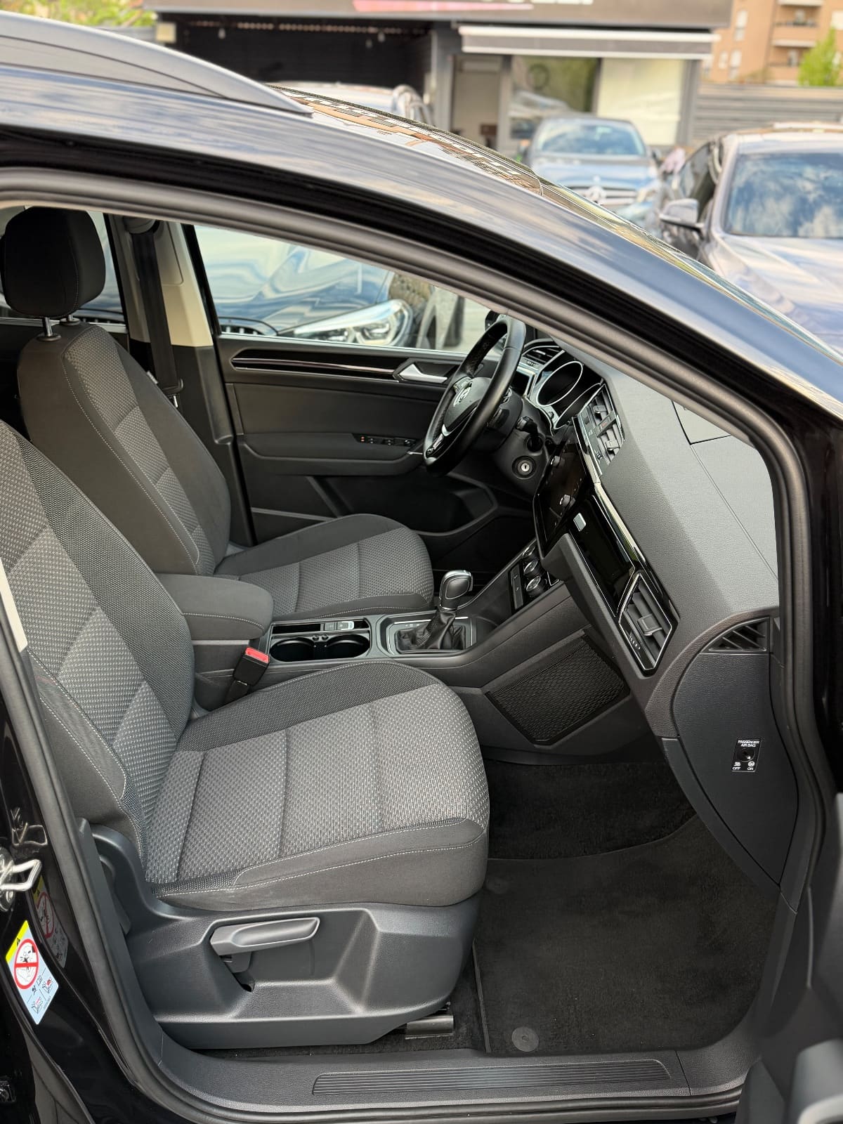Volkswagen Touran 7 Ulese, foto 23 nga 24