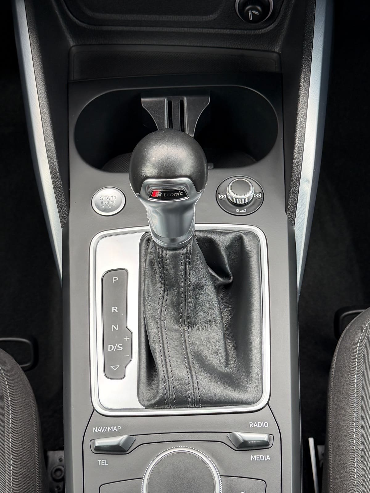 Audi Q3 2.0 TDI Quattro, foto 12 nga 19