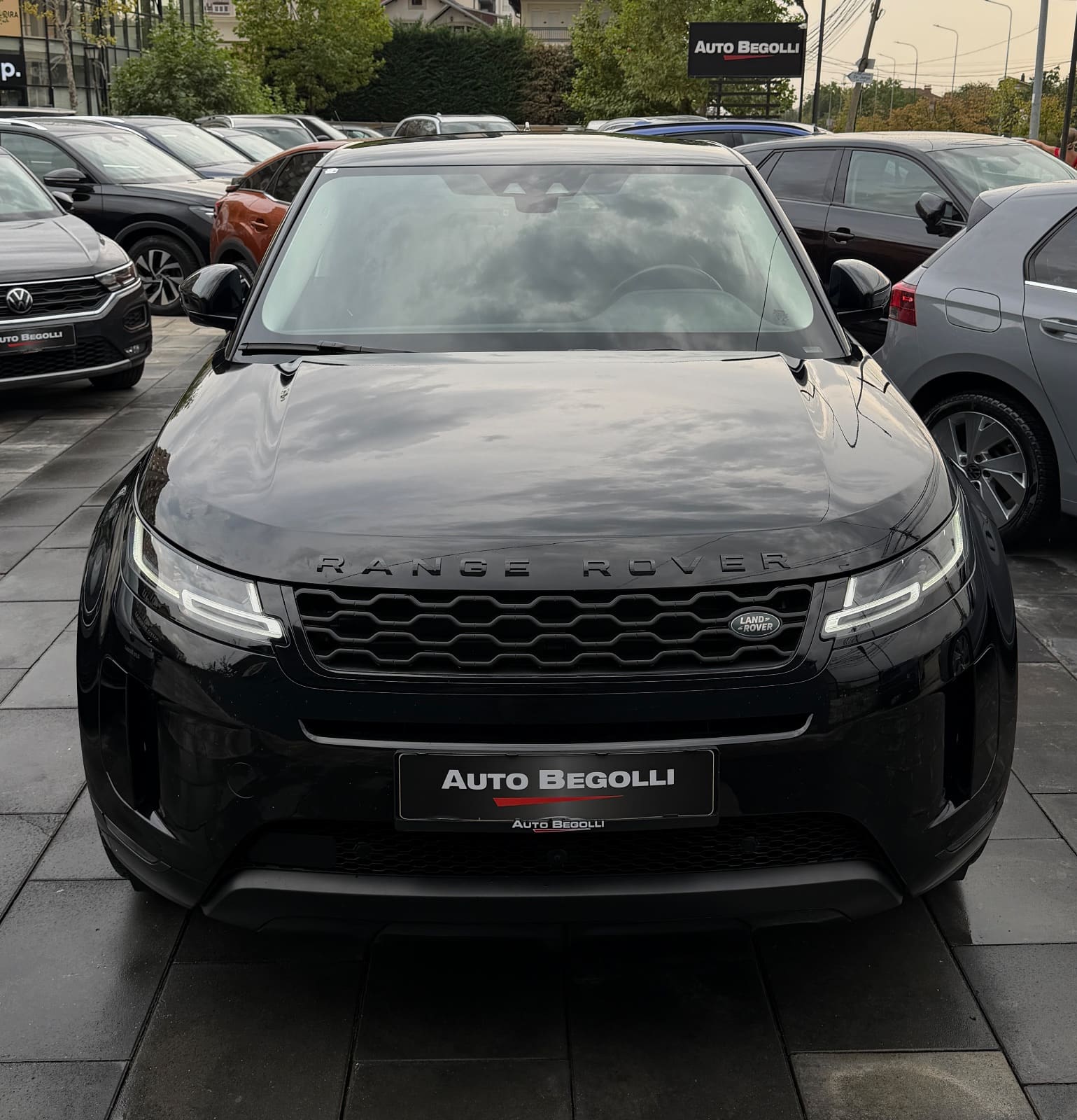Land Rover Range Rover Evoque , foto 3 nga 23