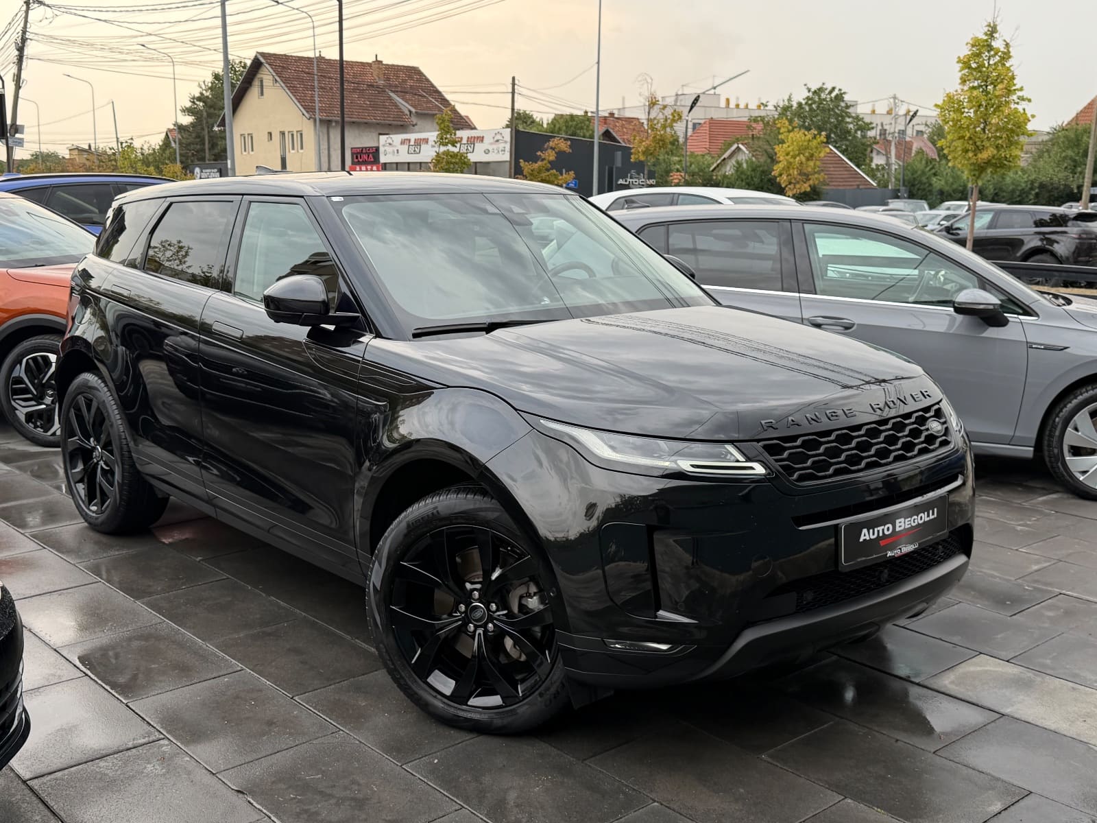 Land Rover Range Rover Evoque , foto 2 nga 23