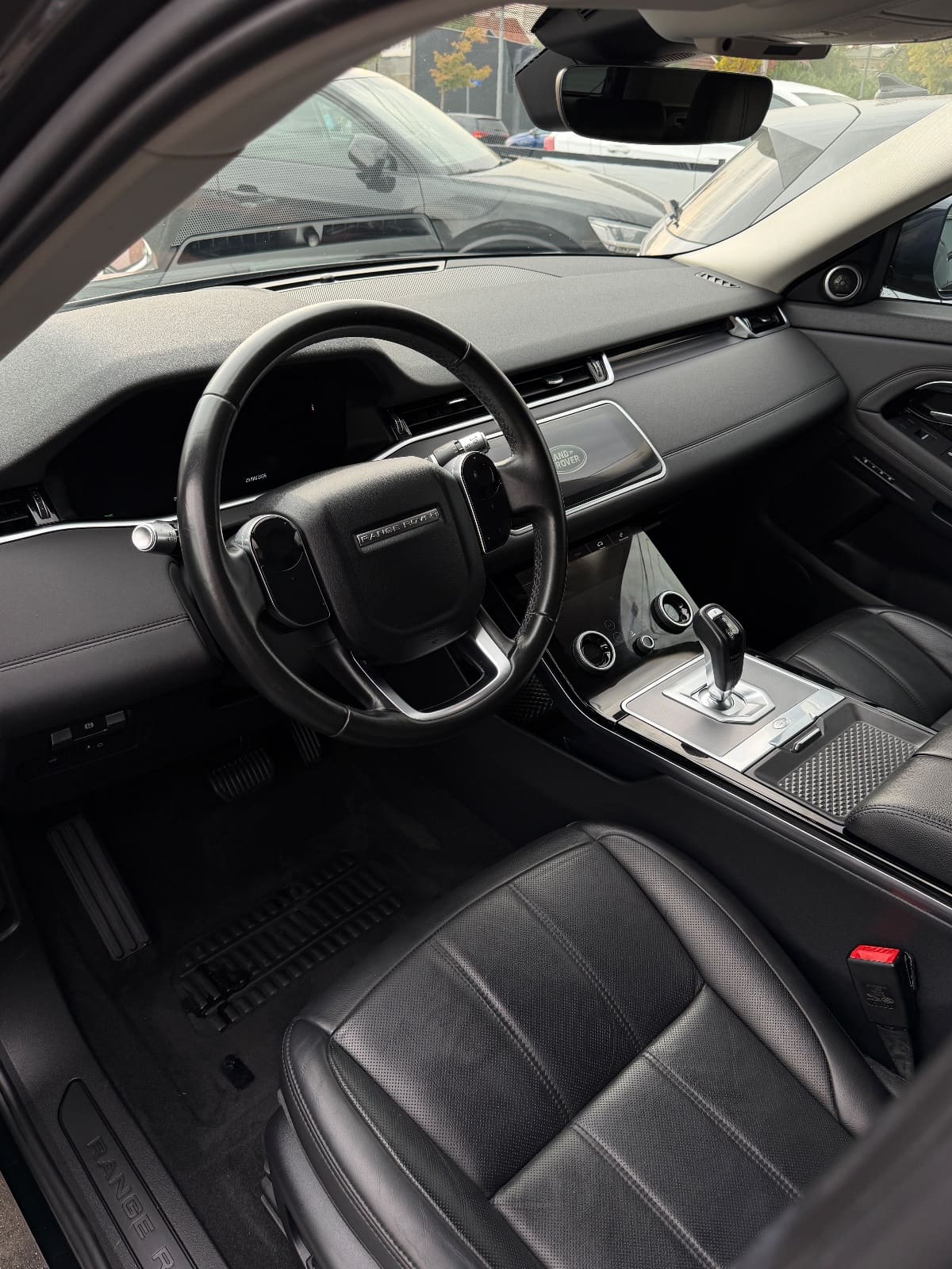 Land Rover Range Rover Evoque , foto 14 nga 23