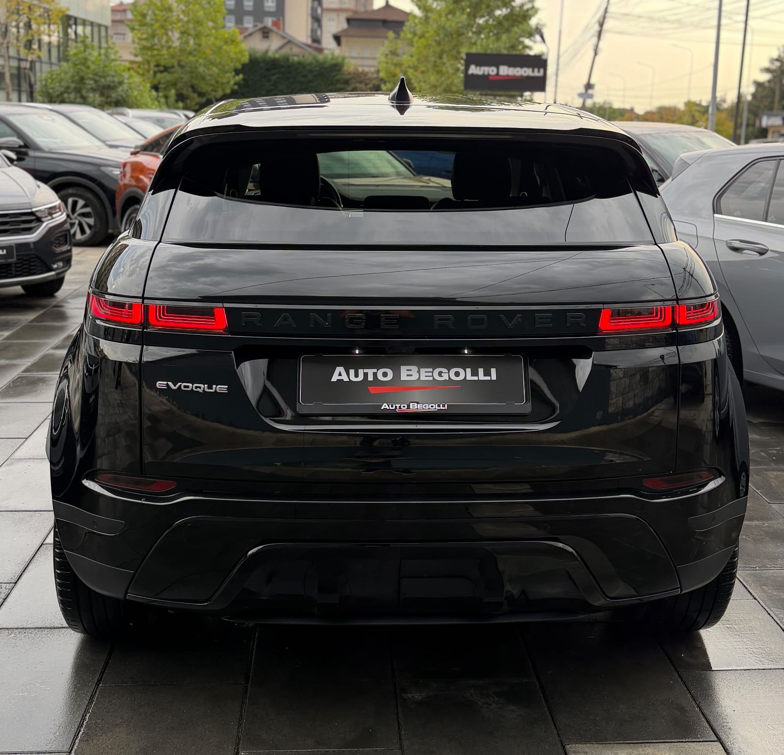 Land Rover Range Rover Evoque , foto 8 nga 23